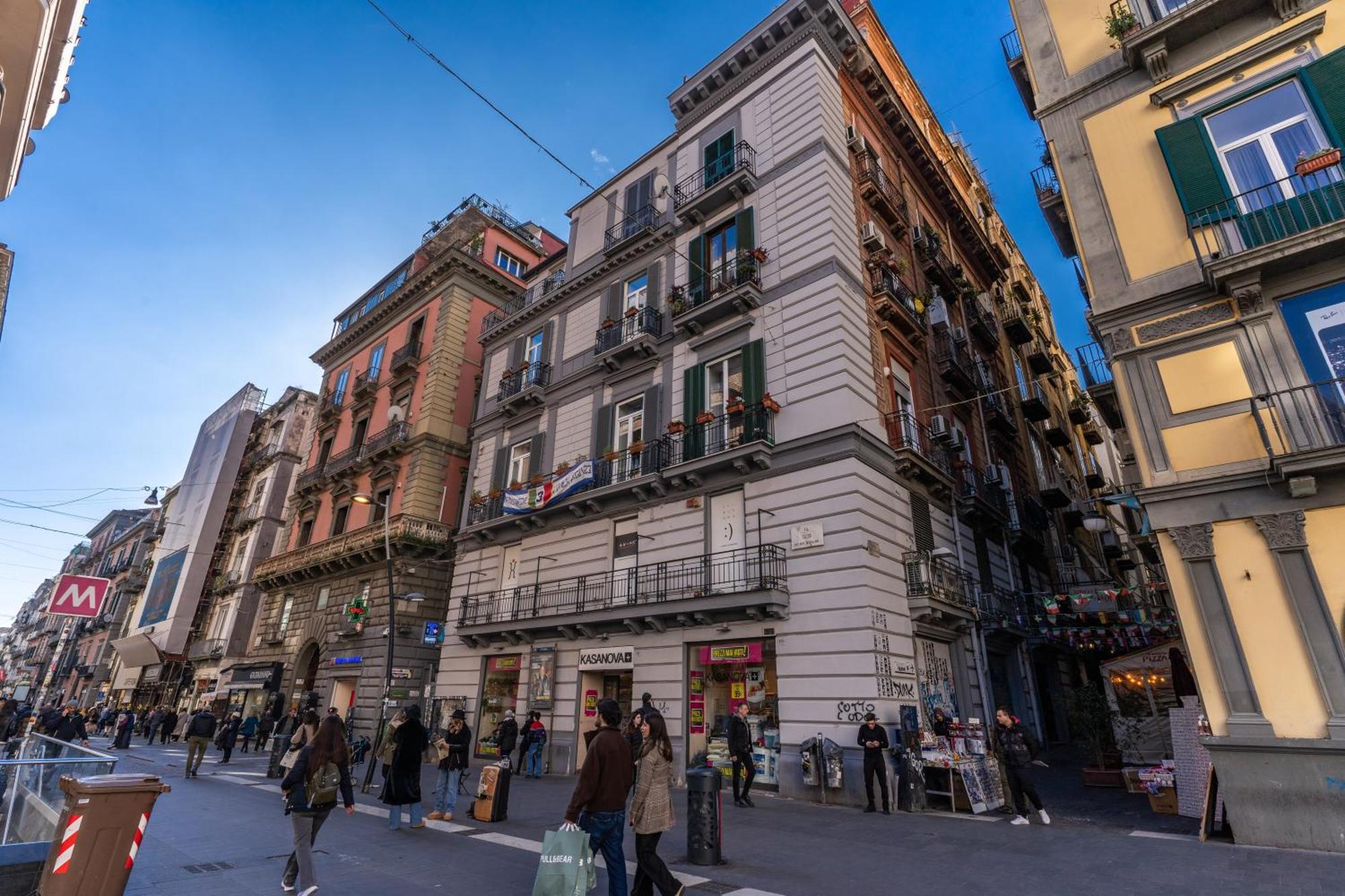 Due Porte A Toledo ナポリ エクステリア 写真